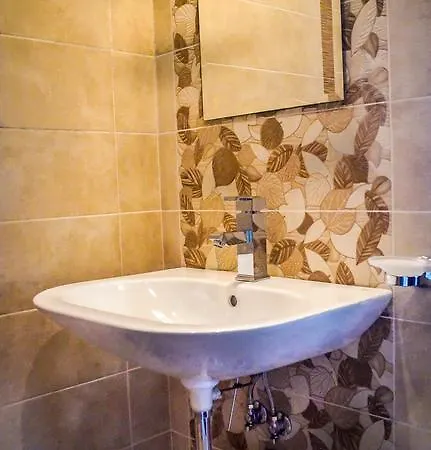 Къща за гости мериди 4*