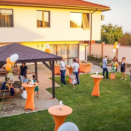 Къща за гости мериди Преселци